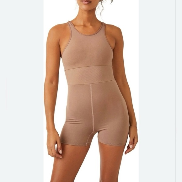 Free People Movement Every Single Time Runsie. NWT Tan/Light Brown - Picture 8 of 8